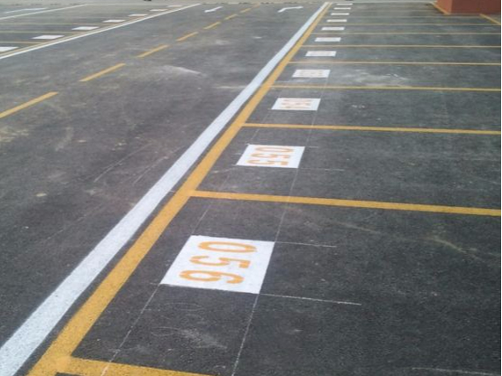 停車(chē)位編號(hào)數(shù)字劃線字母標(biāo)線